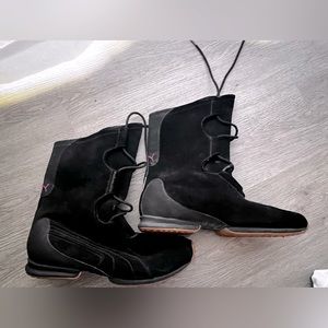 PUMA Mahanuala Sneaker Boots BLACK SUEDE Suede Lace Up Winter Women's US 9 NEW